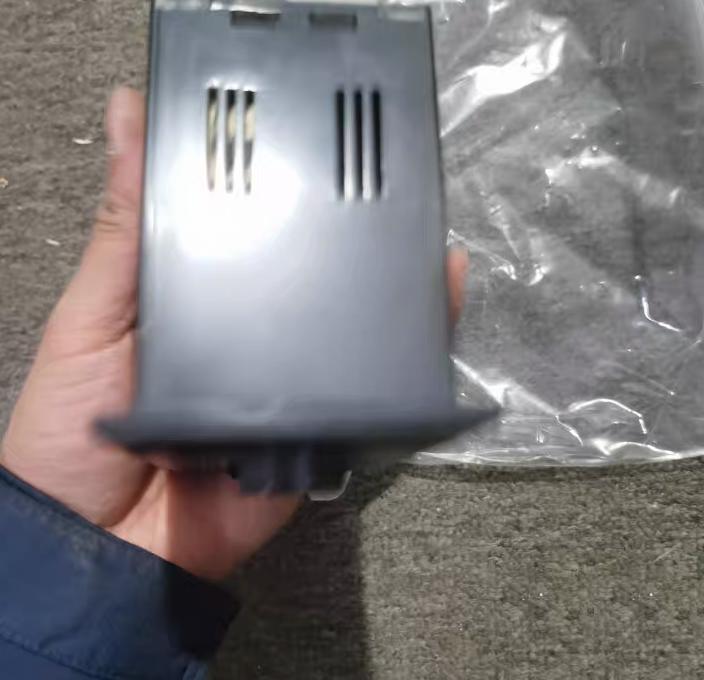 SPG SUA60IX-V12 60W 220V 240V 50Hz 0 54-0 58A 3 5μF 1