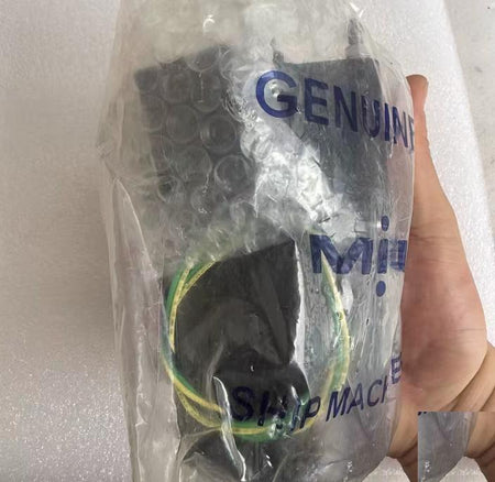 STC MIURA 8RH2-DW30S993 WRM-H8AA6P2PS9936w 110V 50 60HZ 1200 14500rpm