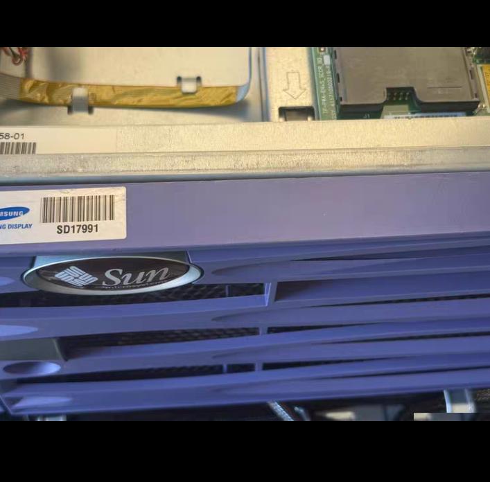 SUN Fire v440 Sun SunFire V490 1 5GHz CPU 4GB 73GB