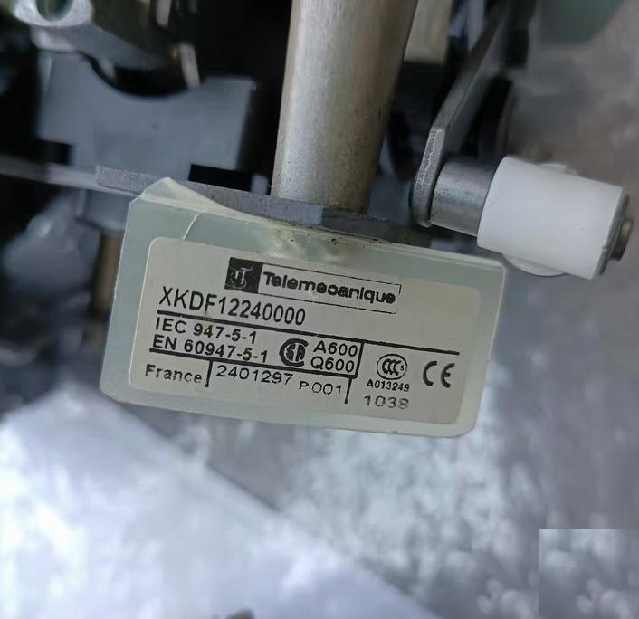 Schneider XKD-F12240000C 1 XKDF12240000 2 3 1200