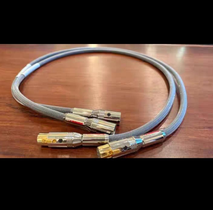 Shunyata Research Venom 1M XLR -
