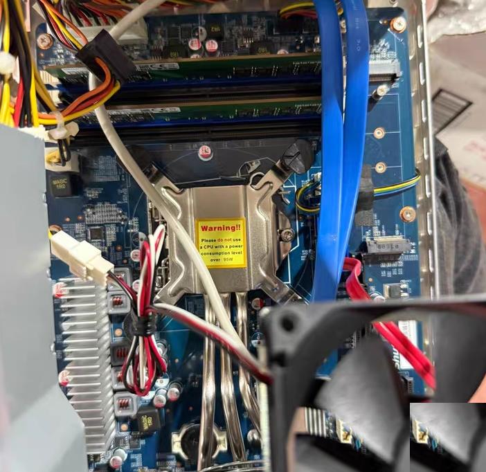 Shuttle FH170 FZ170 FH170 i5cpu 8g 200