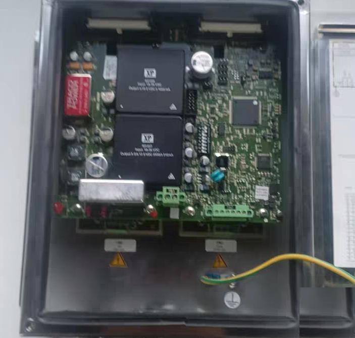 Sperry Marine 5005-0112-01 XP 18-36V DC 15V DC 1000mA