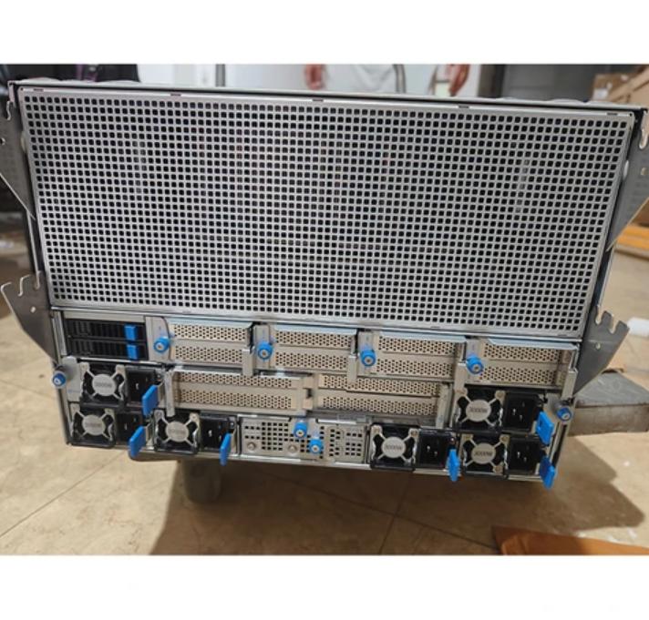 SYS-821GE-TNHR