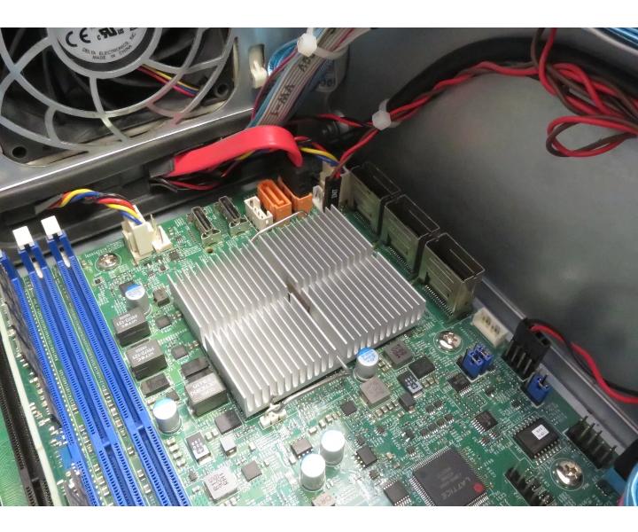 7049P-TRT 96GB DDR4 5x960GB