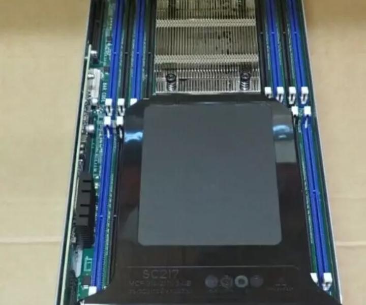 X10DRT-P E5-2600 16-DIMM