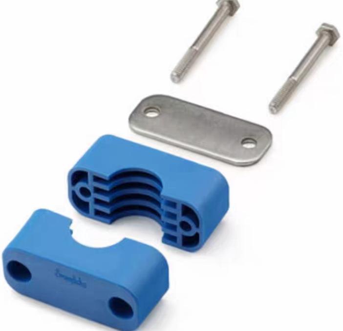 Swagelok 304-S6-PP-24P 1 1 2 in 304-S6-PP-24P 176 66 Bolted Plastic Clamp Pipe Support Kit 1 1 2 in Pipe Size Polypropylene Support Body