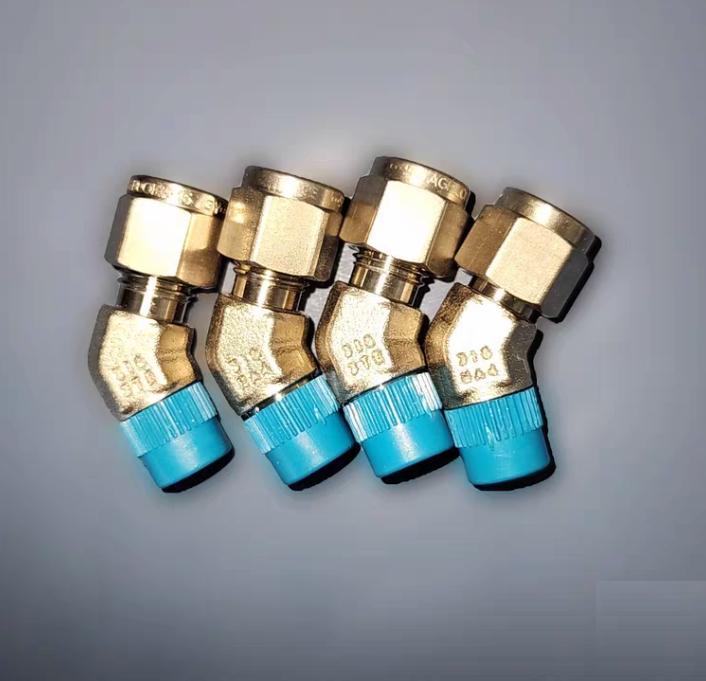 Swagelok SS-400-2-2 SS-400-2-4 SS-400-5-2 1 4 in x 1 8 in NPT SS-400-2-2 223 68 45 1 4 in x 1 8 in NPT SS-400-5-2 322 85