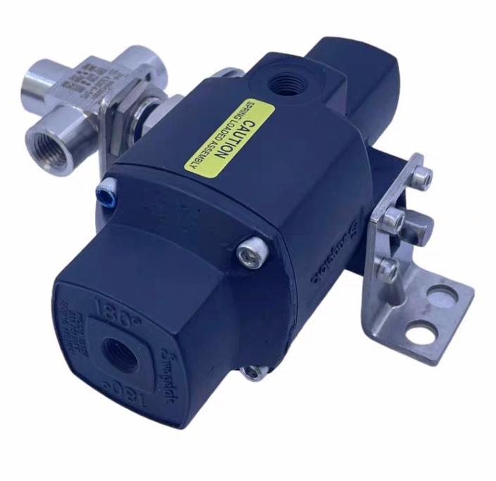 Swagelok SS-43GXF4-51S 40G 0 90 1 4 SR SS-43GXF4-51S 6 411 26 8 10 3-Way Ball Valve 316999430001 2500 Psig 172 BAR