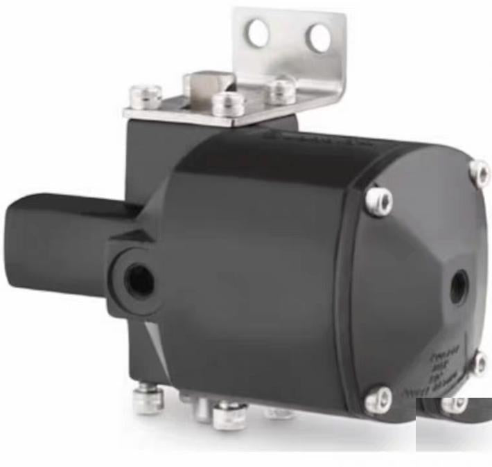 Swagelok SS-44XS6-53D Swagelok SS-44XS6-53D Stainless Steel 1-Piece 40 Series 3-Way Ball Valve 2 0 Cv 3 8 in Swagelok Tube Fitting 180� Double Acting Actuator 1 40 3 2 0 Cv 3 8 in SS-44XS6 3 263 19 153 MS-153-DA 5 217 05