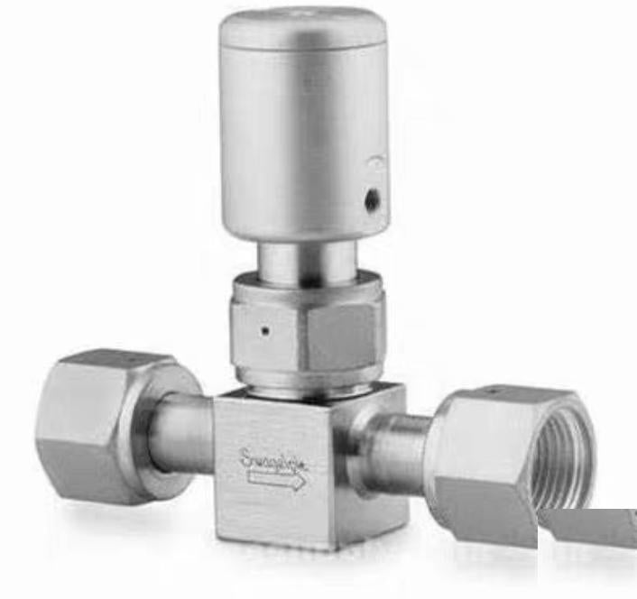 Swagelok SS-BNFR4-P-C 1 4 FVCRSwagelok SS-BNFR4-P-C 316L Stainless Steel High Purity Bellows Sealed Valve 1 4 in Female Swagelok VCR Face Seal Fitting SC-01 Cleaned NC Actuator