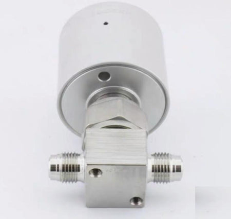 Swagelok SS-HBVCR4-CM Stainless Steel High Pressure Bellows Sealed Valve 1 4 in Male Swagelok VCR Fitting NC Actuator with an Unknown Indicator Switch or not 1 4 in VCR