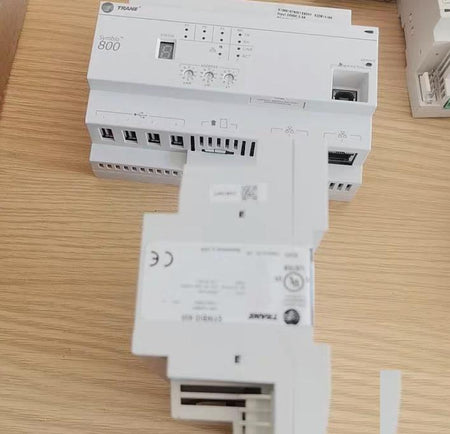 Symbio 800 SY800 X13651678001 24VDC