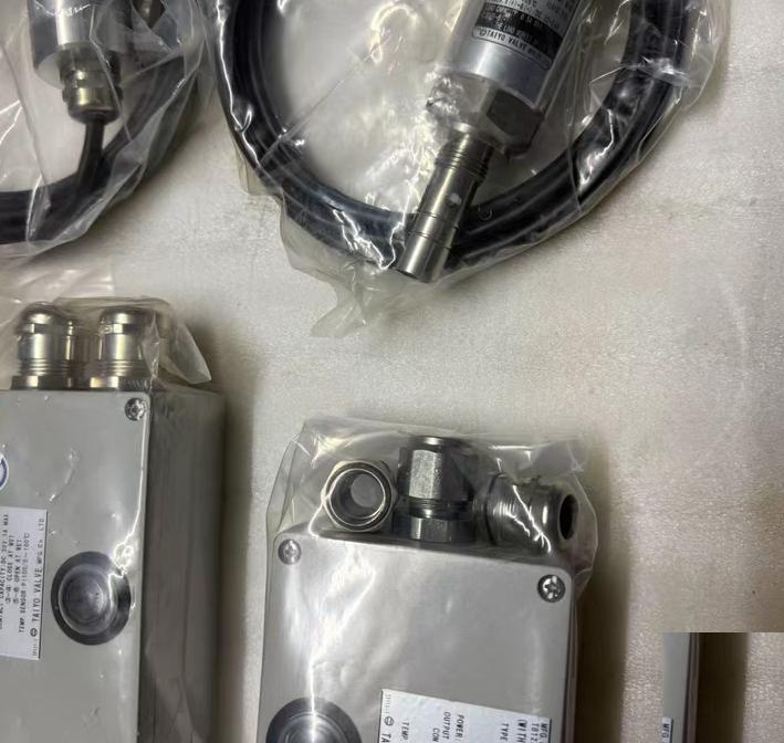 TAIYO SU-S10TBG 4 SU4-SLM2-MT 18 DC24V 0 6W 0-100℃