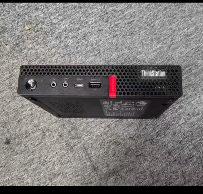 THINKSTATION P330 TINY 8-9 intel 2 DDR4 2