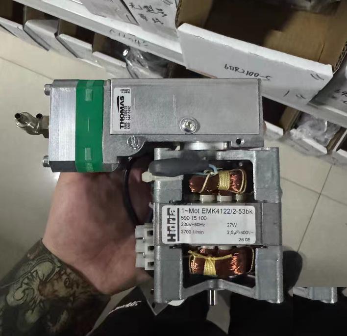 THOMAS EMK4122 2-53BK 230V 50Hz 27W 2700rpm