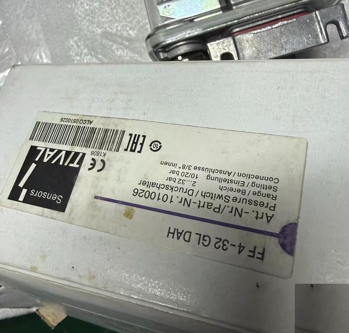 TIVAL Sensors FF4-32GL DAH 2-32bar 230V-400V