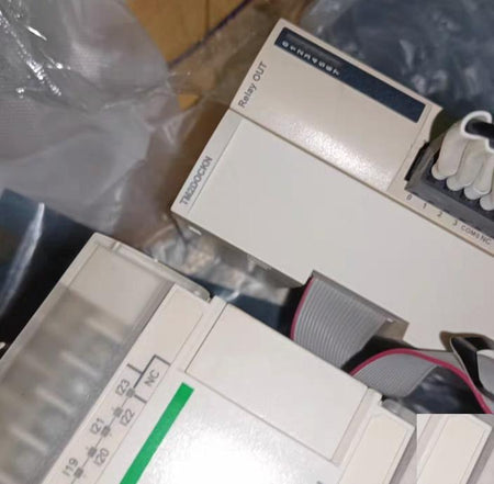 TM218LDA40DRPH