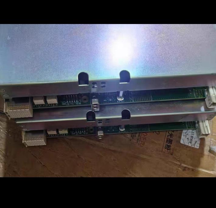TN13M40V01   M40V