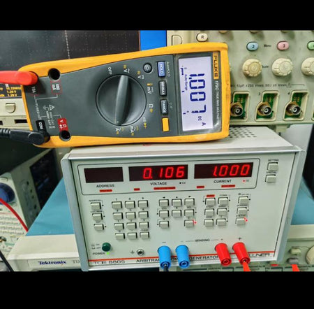 TOELLNER TOE8805 160 20V 8A