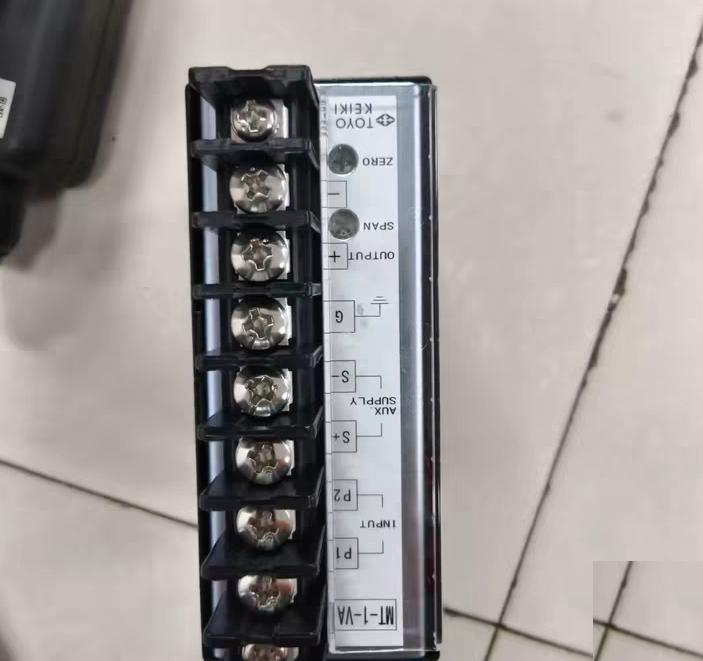 TOYO KEIKI MT-1-VA MT-1-VA AC 0-300V DC 4-20mA 0-550Ω DC24V