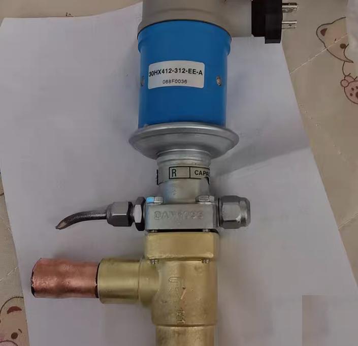 TQ 30HX412-312-EE-A30HX412-302-EE-A068F0036068F0035 Carrier 30HXC400 TQ 068F0036 30HX412-312-EE-A Danfoss