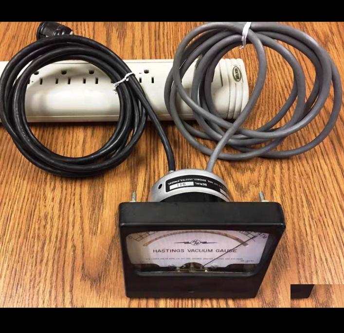 Teledyne Hastings VT-5 Analog Vacuum Gauge Controller w 8 Power Gauge Cables