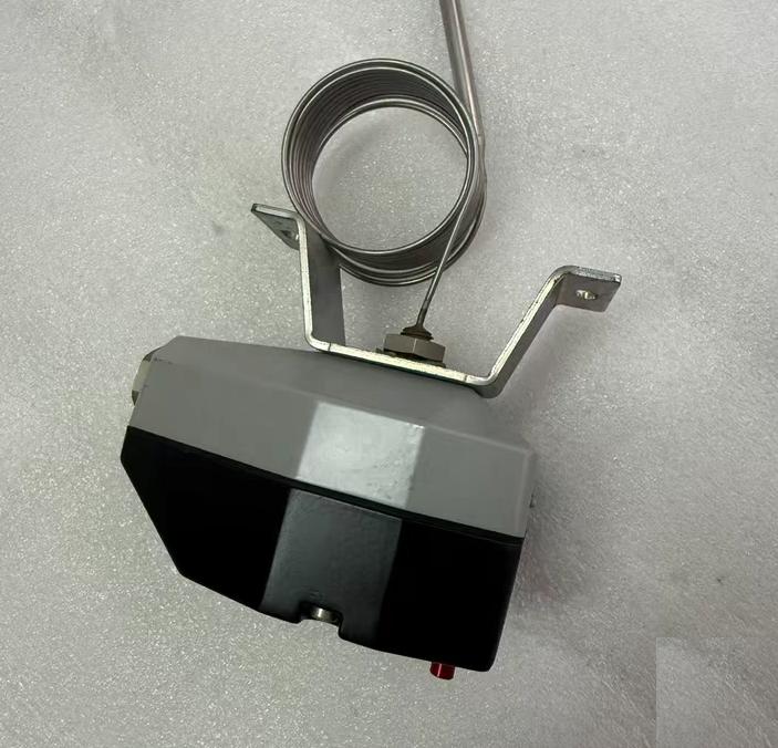 Trafag 412 1254 IS3505SR 683030-007 -30 70℃ 100mm 250V AC 30V DC 15A IP65