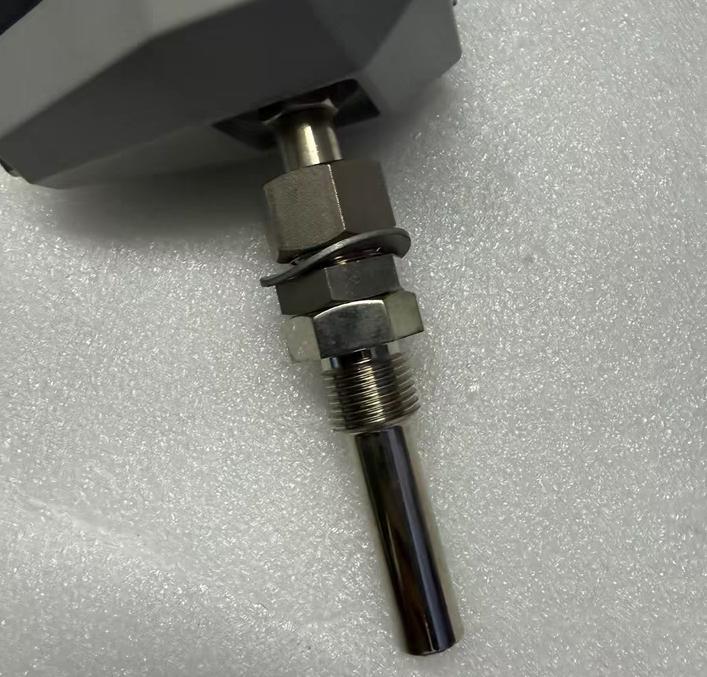 Trafag 471 2323ISNT11065 -30 70℃ 65mm250V AC 30V DC IP65