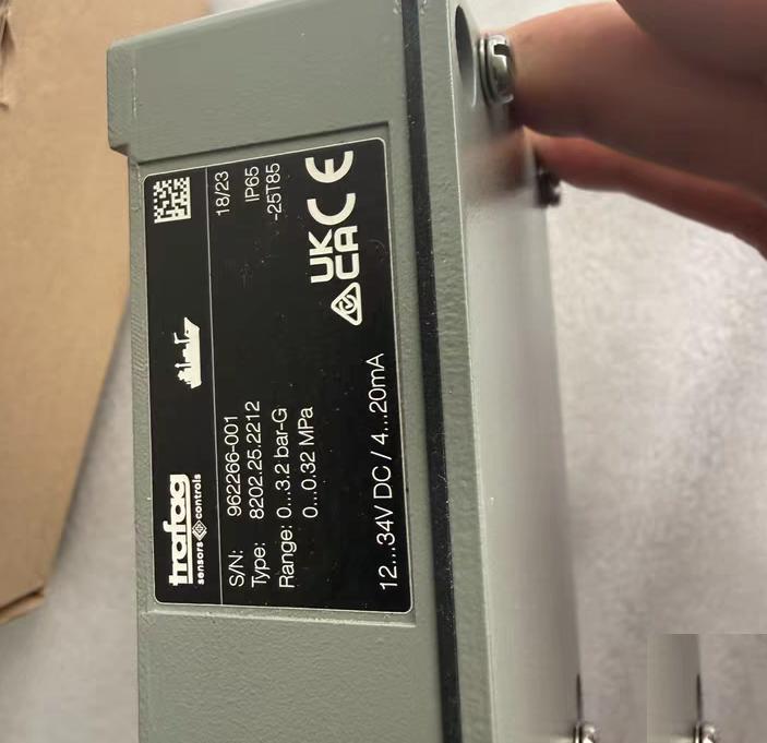 Trafag 8202 25 2212 8202 25 2212 0-3 2bar 12-34V DC 4-20mA IP65