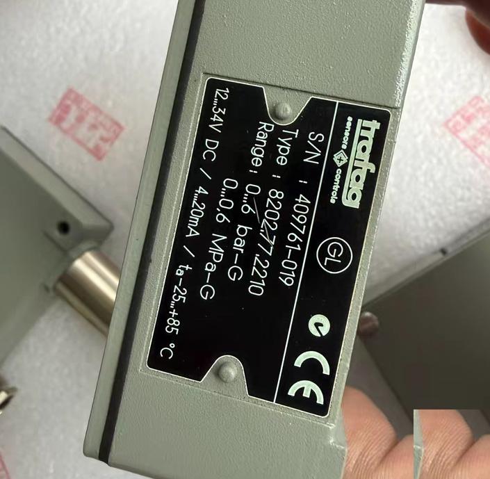 Trafag 8202 76 2210 0-4bar 1 8202 78 2210 0-10bar 1 8201 79 2210 0-16bar 1 12-34V DC 4-20mA IP65 -25 85℃ 4