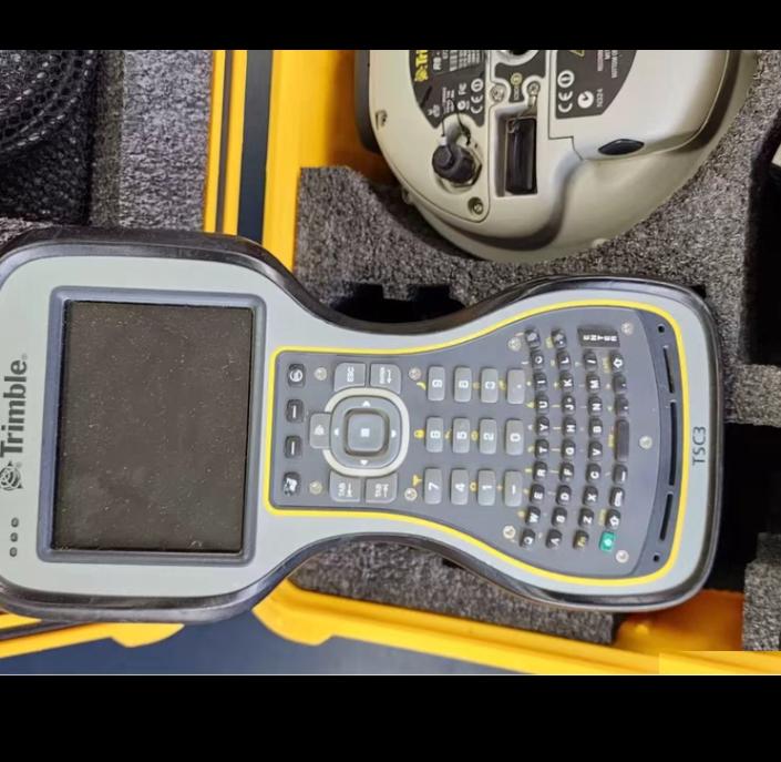 Trimble R8 Model 3 GPS GNSS Galileo RTK UHF TSC3 2017 24