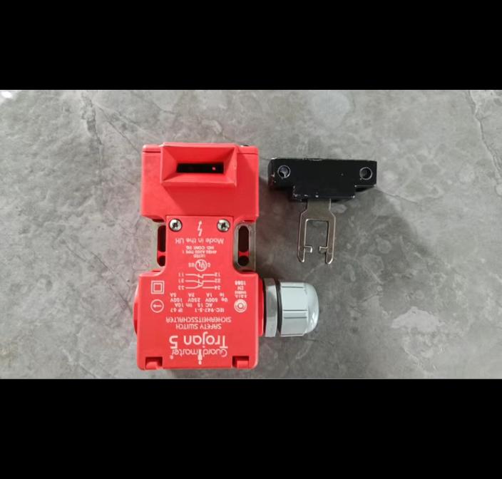 Trojan5 IP67 Trojan5 IEC-947-5-1 2 220