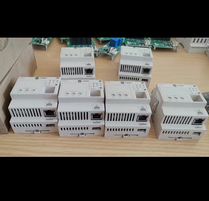 UC800