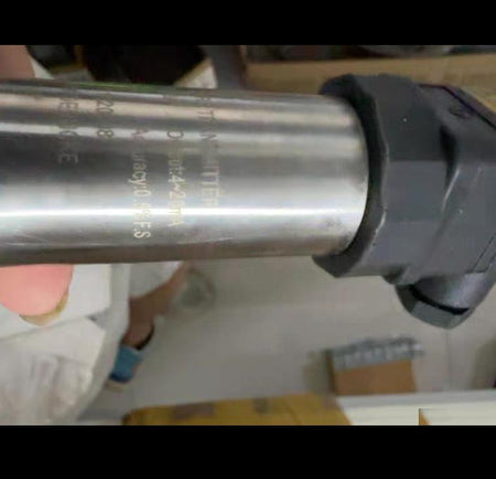 UK DEBURKE 11120008 0-16mH2O 4-20mA 24V DC