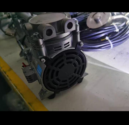 ULVAC DOP-120SY 200V 120L min 8kPa 1