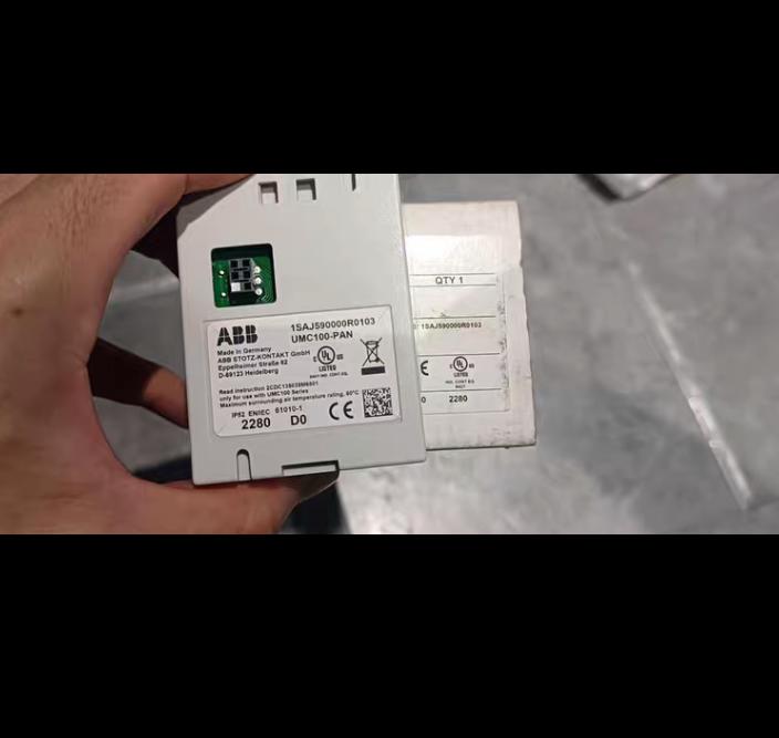 UMC100-PAN ABB - 1SAJ590000R0103 2 1000 J4