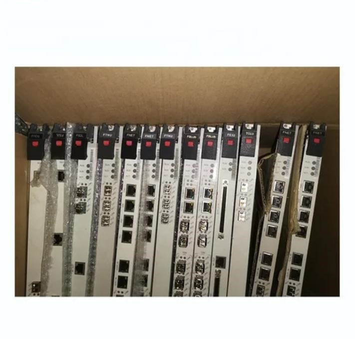 03050410 UMG8900