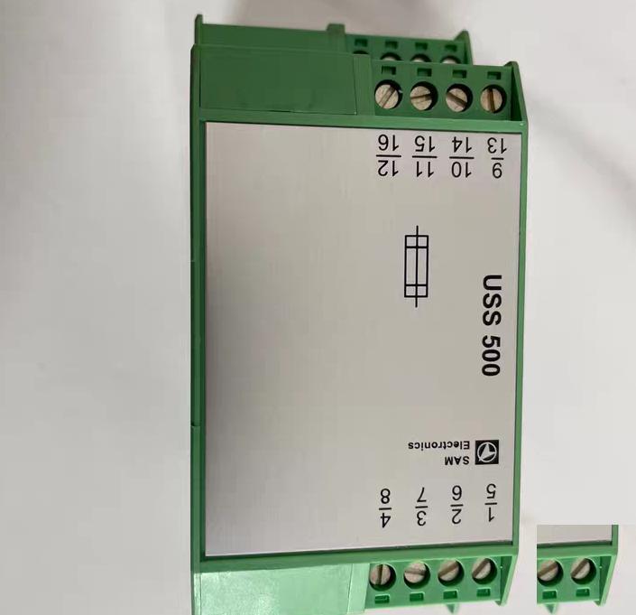 USS500 271 195 040