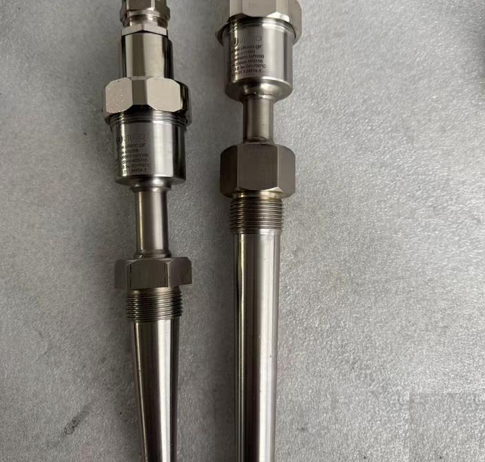 UTECO BMRM15 1xPt100 AISI316 G3 4 100mm 200mm 50-700℃