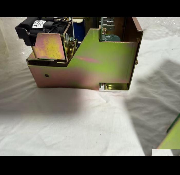UVT TRIP DEVICE HATS-TAC200V-240V 2