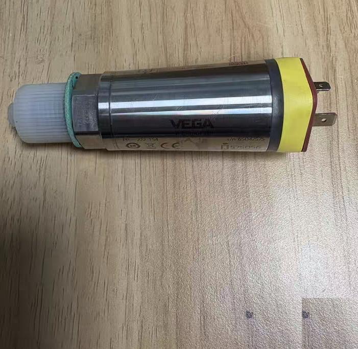 VEGA VEGABAR 28 PP-222 T54 12-35V 4-20mA IP65 -1-5bar AL203 FKM