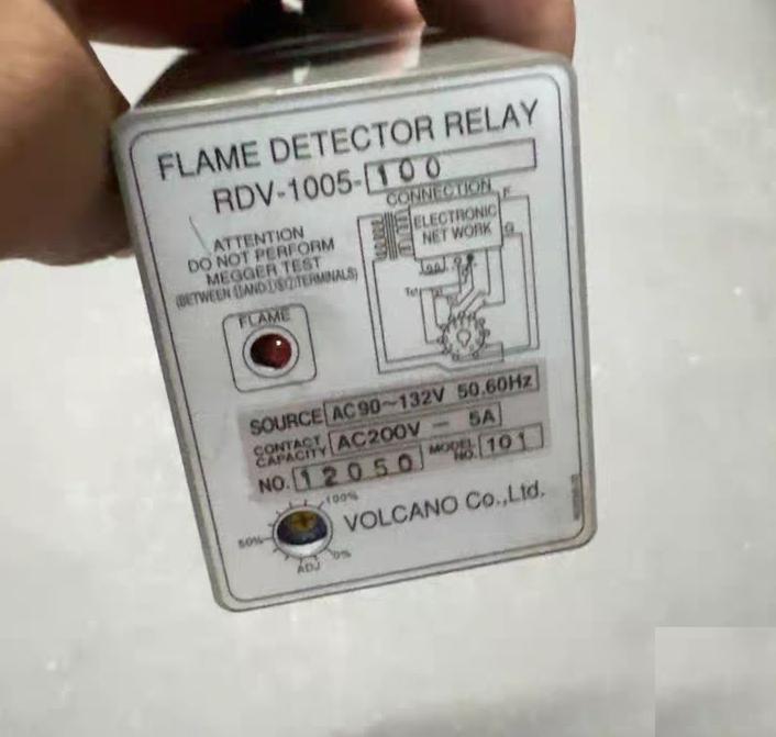 VOLCANO RDV-1005-100 AC90-132V 50 60Hz AC200V-5A
