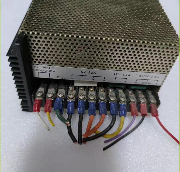 VOLTEK          5V 12V  15V -15V