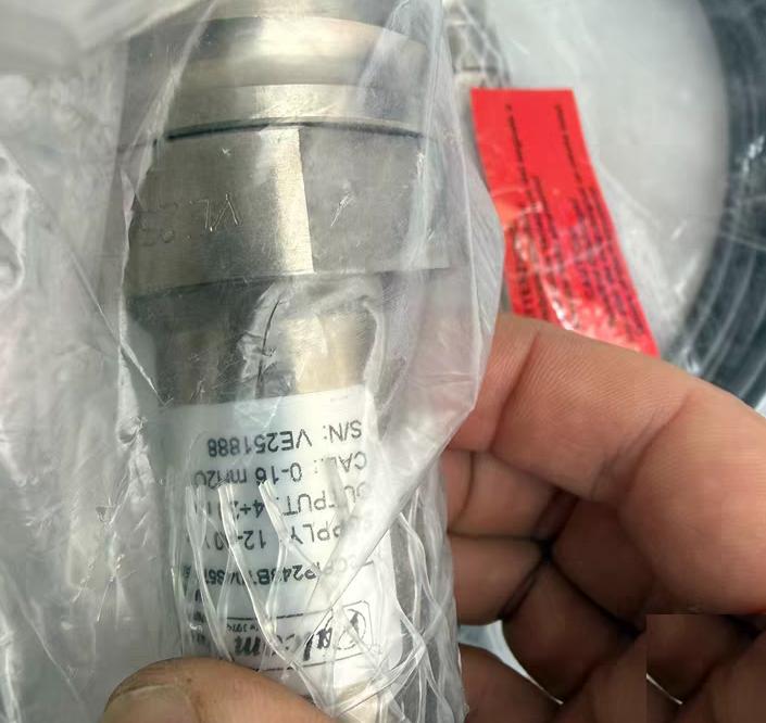 Valcom T72CPIP 248BT04S57E05QDL27AN 00213RT4-20mA HART 12-30Vdc 0-6mH2O 0-3mH2O 0-16 0-18 0-20m2O