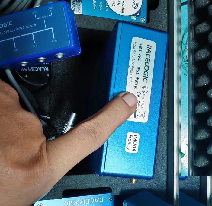 Vbox3i RLVB3ISLR RLVB3iDR SL RTK vbimu04 RLVBACS024 CAN RTM24 2 RLVBDSP03 RLVBFMAN 1 100 Hz RTK 2 100 Hz RTK 3 RTK DGPS VBOX 3i RTK ADAS 2 100 Hz RTK 3 RTK DGPS VBOX 3i RTK ADAS