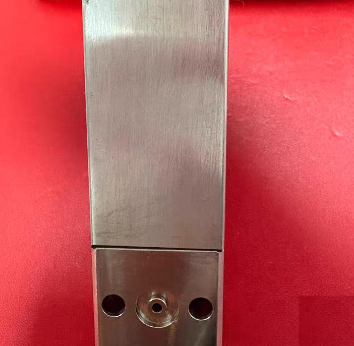 WARTSILA MBS 5153 060N1200 Danfoss 0-6bar 0-600kPa 4-20mA 10-32V DC