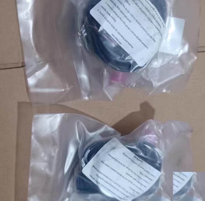 WIKA 230 15 2 851 3 -30INHG-160PSI 7 1600 N3-3