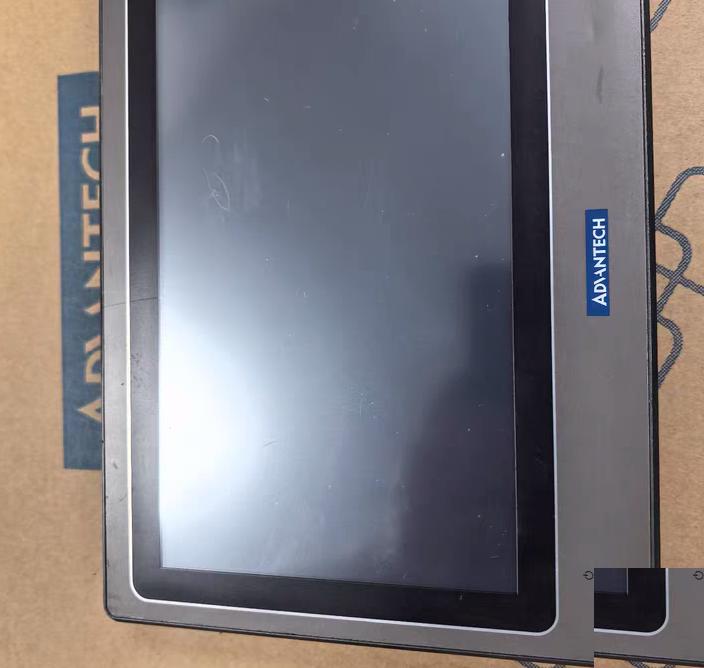 WOP-2070T-N2AE 7 USB DC24V