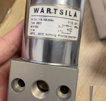 Wärtsilä 118 156 024n 2E27 24V DC 11W